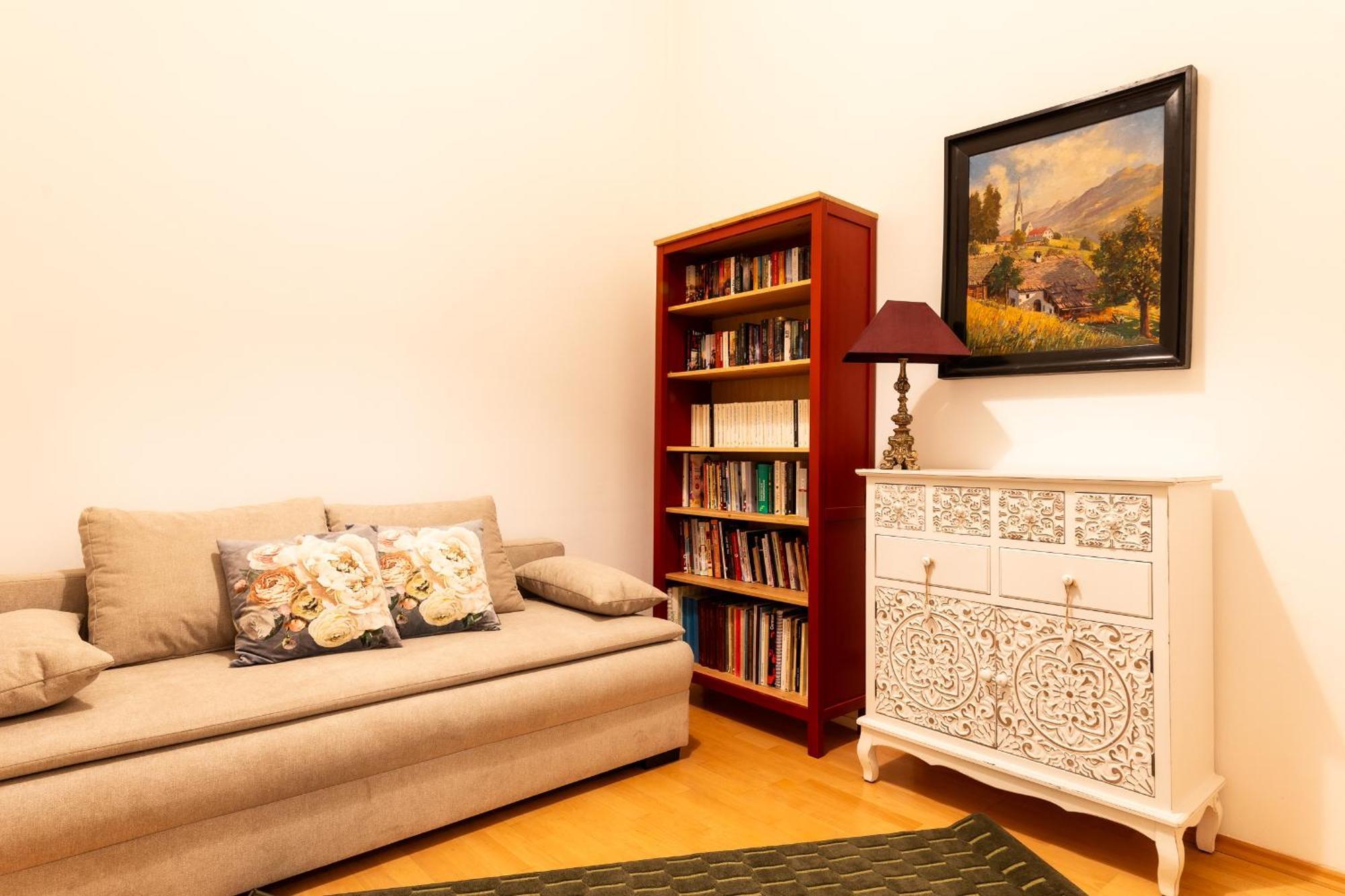 Grand In The Heart Of Apartment Wien